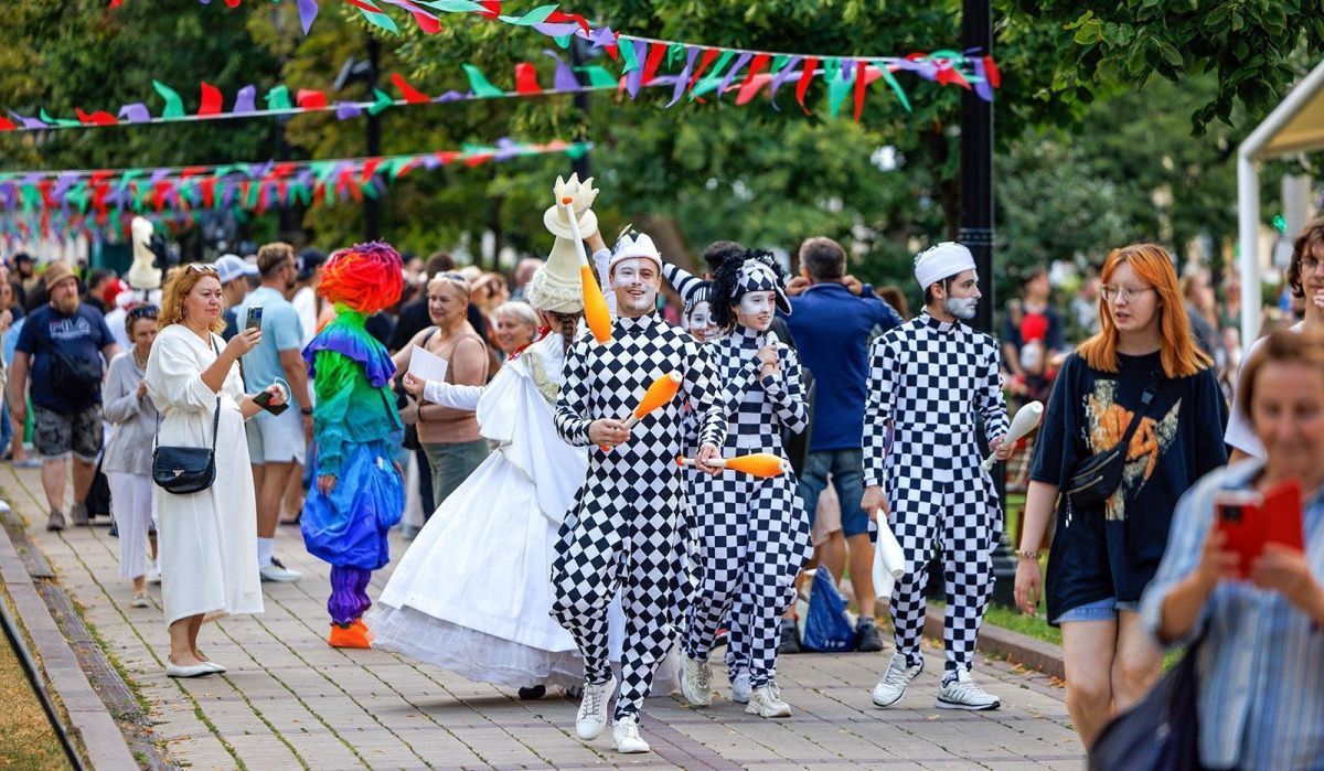 Три цирка шапито откроются в Москве в рамках проекта «Лето в Москве»