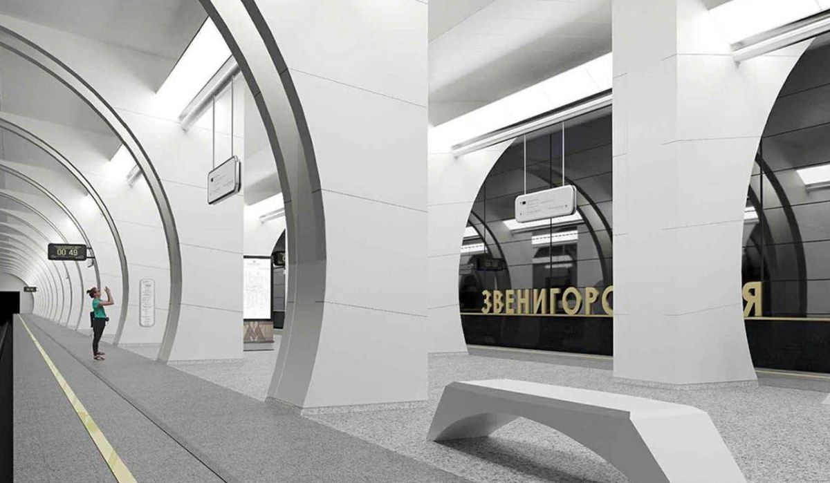 На станции &quot;Звенигородская&quot; в Москве начался монтаж эскалаторов