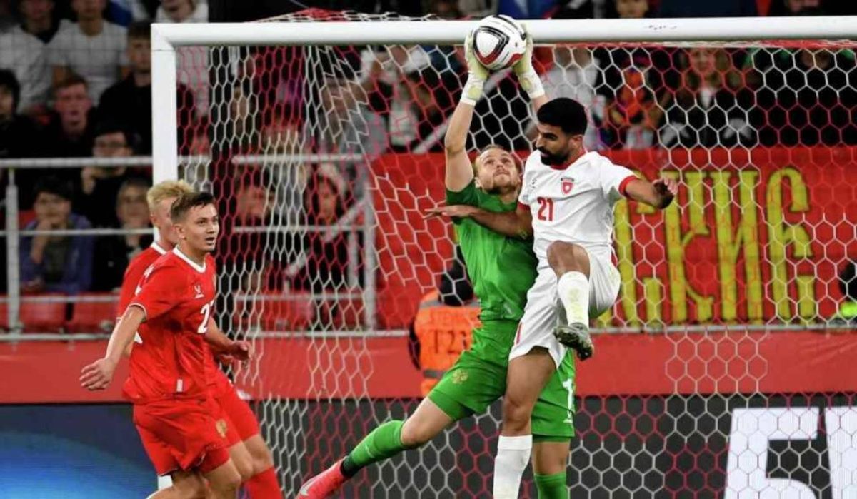 Сборная России сыграла вничью с командой, занимающей 64-е место в рейтинге FIFA