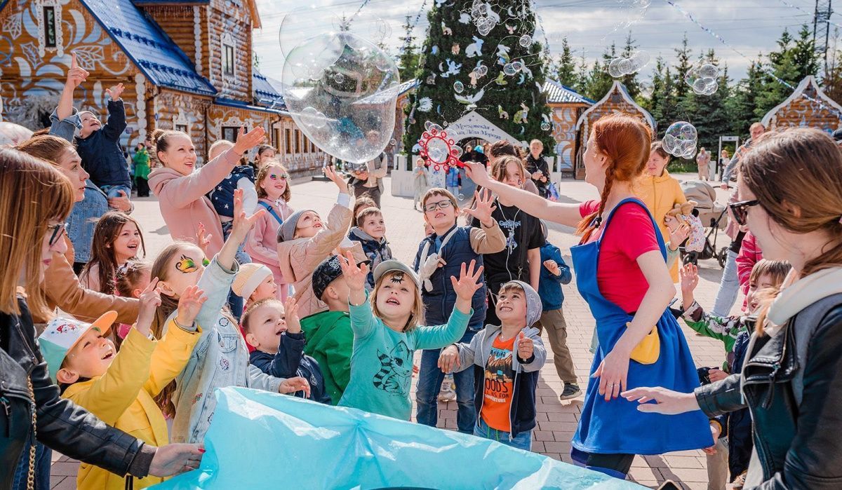 В Московской усадьбе Деда Мороза пройдет мероприятие по случаю Яблочного Спаса