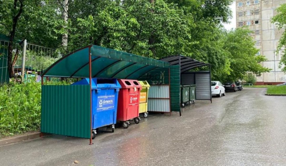 В Уфе устанавливают евроконтейнеры для мусора 