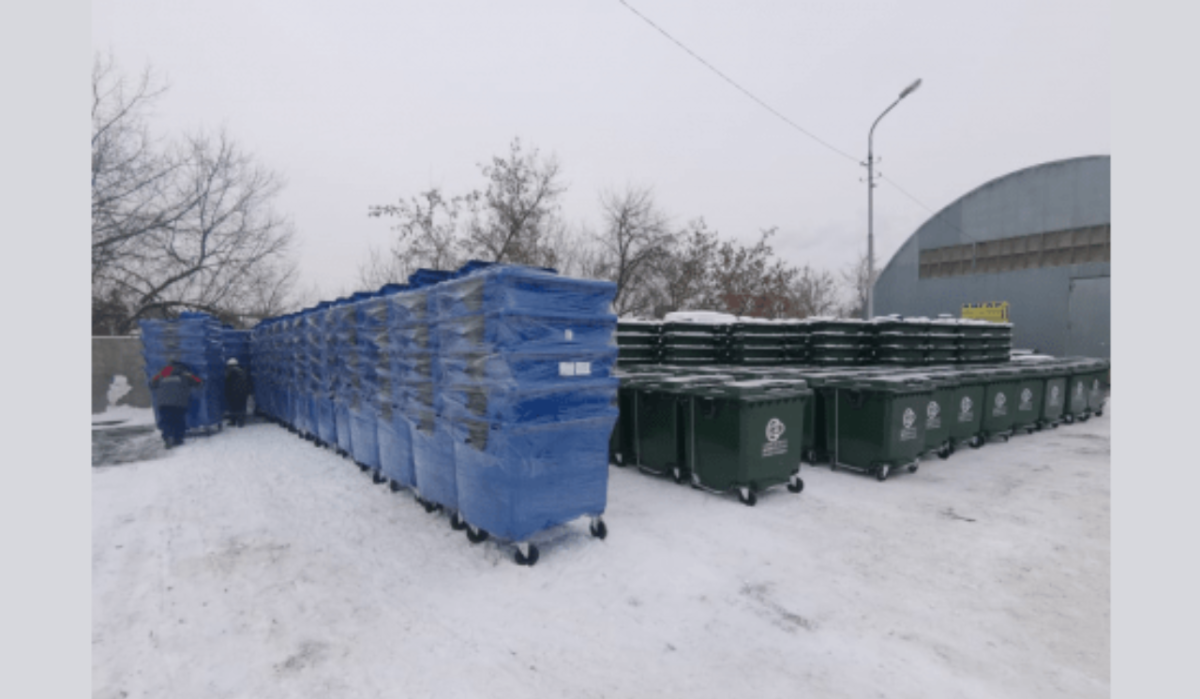 В Уфу доставили первую партию мусорных контейнеров, приобретенных за счёт федеральной субсидии