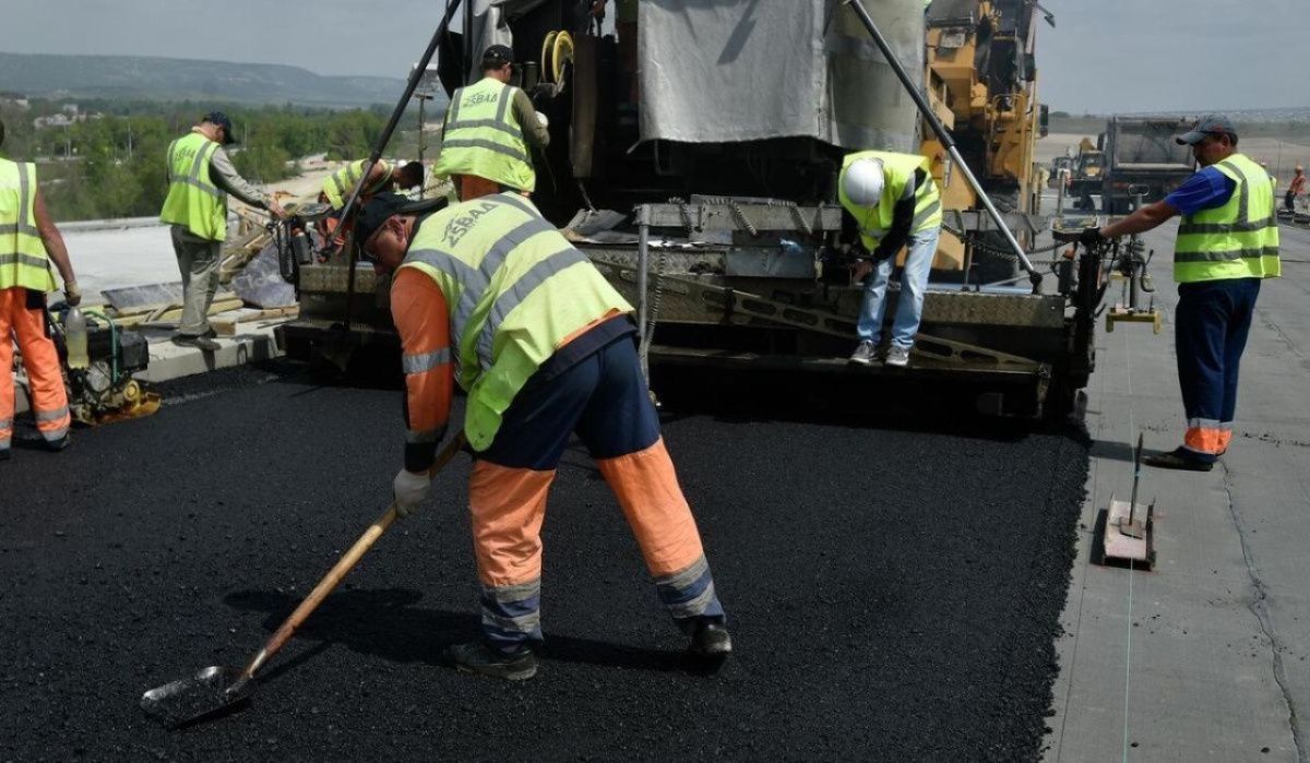 В Донбассе и Новороссии с 2022 года проложено более 6,4 тыс. км новых дорог