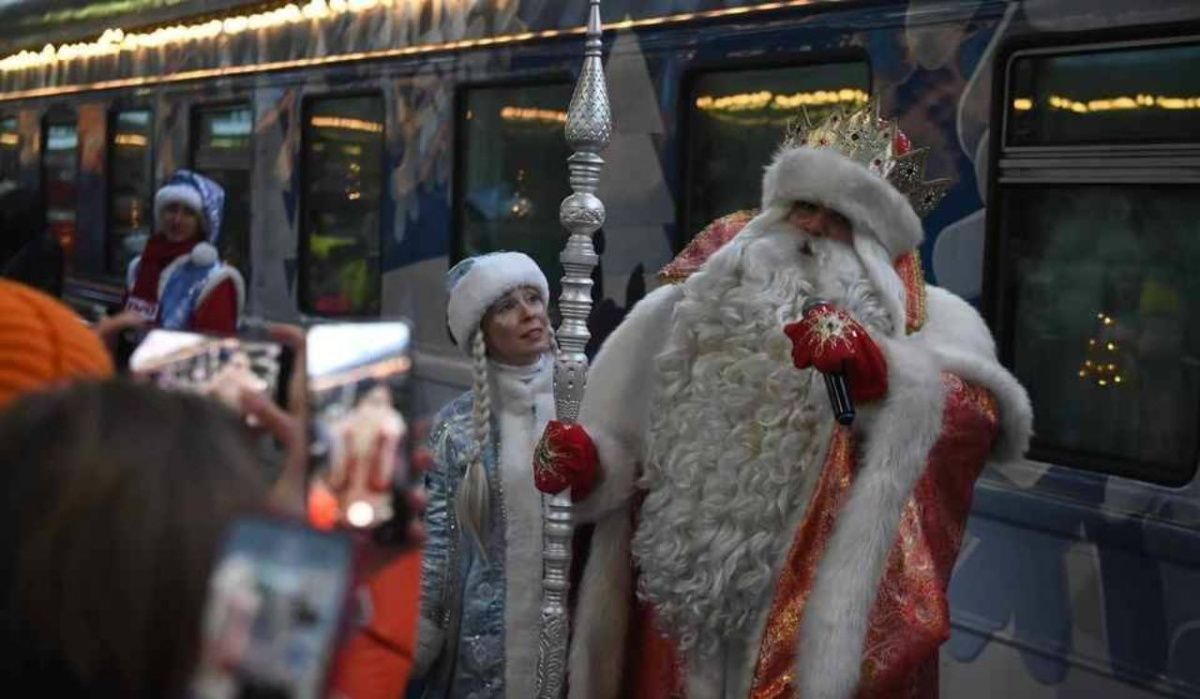Стала известна дата прибытия в Омск поезда Деда Мороза