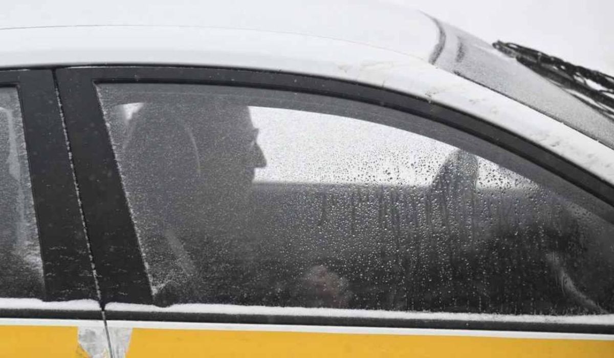 ГИБДД Башкирии предупреждает о непогоде: снег, ледяной дождь и гололедица