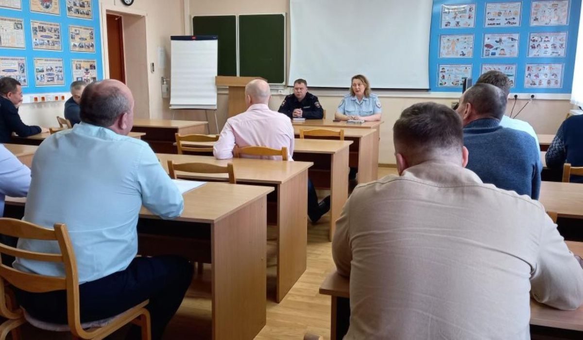 В Чайковском полиция посетила автотранспортное предприятие 