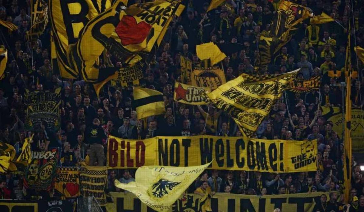 У украинцев началась истерика из-за ролика дортмундской &quot;Боруссии&quot; с русской песней