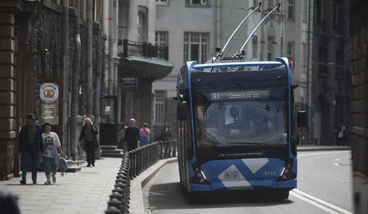 В Петербурге наземный транспорт перейдет на оплату проезда с помощью биометрии