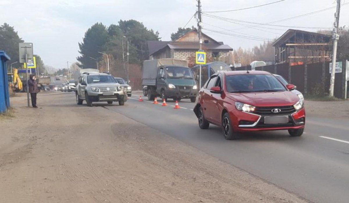 В Чайковском водитель на иномарке въехал в &quot;Весту&quot;