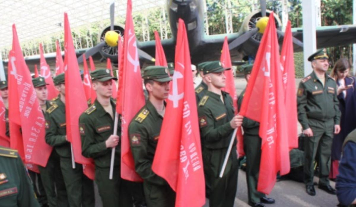 В Башкирии введут штрафы за неиспользование Знамени Победы