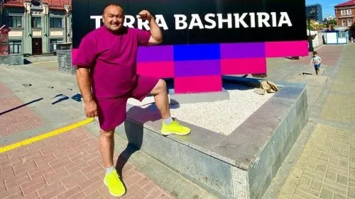 Стронгмен из Башкирии установил небывалый рекорд