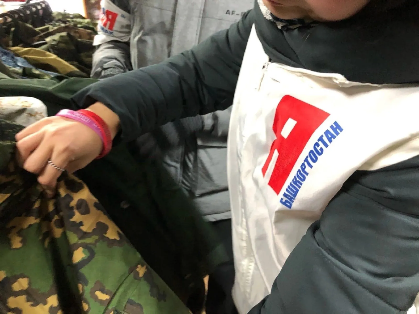 Молодогвардейцы Стерлитамака провели мониторинг ценообразования армейских товаров